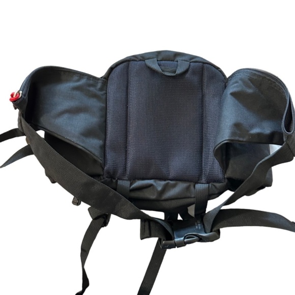 Ultimate Fanny Pack 2 Water Bottle Waist Bag Black - Picture 2 of 4